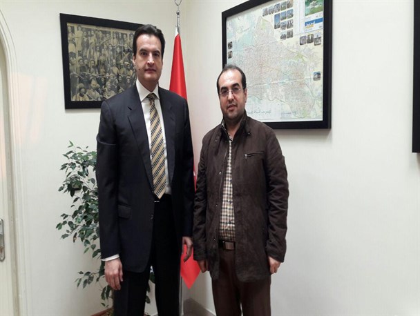 دیدار شهردار اهر با سرکنسول ترکیه در ایران برای مذاکره نهایی همکاری طرح‌های عمرانی