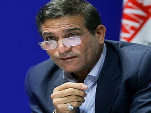 افزایش نرخ کرایه حمل و نقل عمومی نیازمند برنامه ریزی و مدیریت دقیق است/ دولت به شهرداری بدهکار است