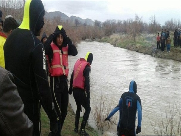 عملیات جستجو برای یافتن کودک ۴ ساله همچنان ادامه دارد