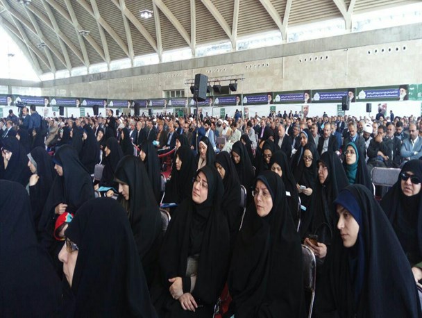 حضور اعضای شورای مرکزی بانوان استان اردبیل در دومین مجمع ملی جبهه مردمی نیروهای انقلاب اسلامی