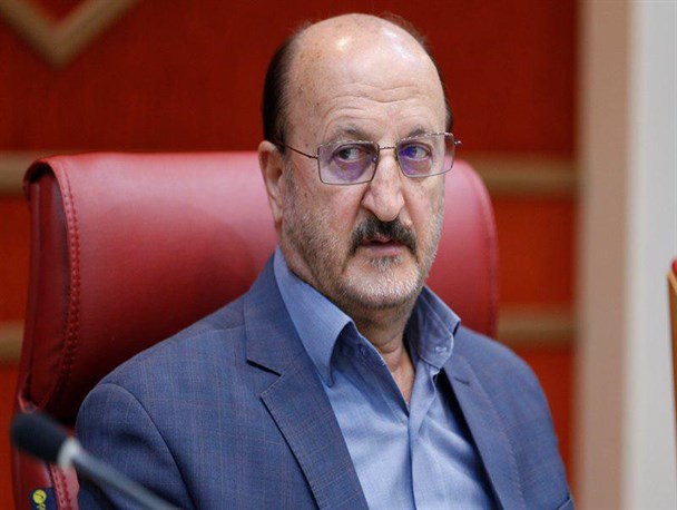 مهمترین مسئله برای تحقق "رونق تولید"، حمایت از سرمایه‌گذاری است/ دولت خود را از تصدی‌گری رها کند