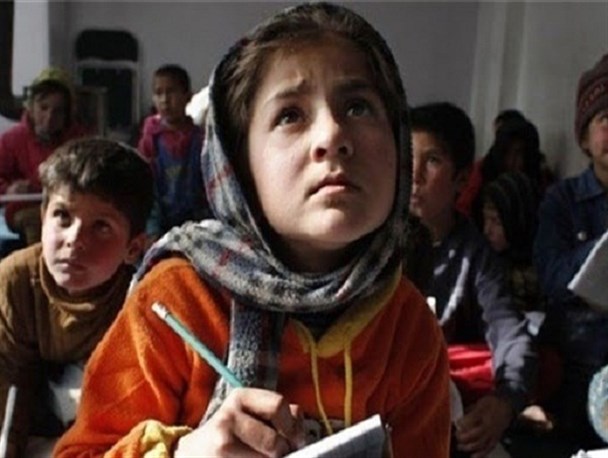 دولت اصرار به اجرای طرح شکست خورده خرید خدمات آموزشی دارد