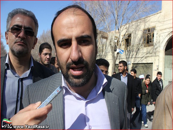 کارگران خط مقدم خدمت رسانی و نماد کار و فعالیت شهرداری یزد