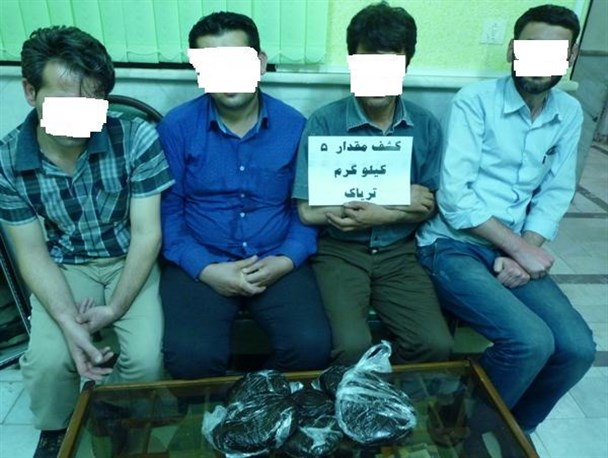 انهدام باند توزیع موادمخدر و کشف ۵ کیلو تریاک در تالش