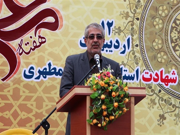 مقابله با تبعیض میان معلمان، راهکار برون رفت از مشکلات آموزشی است