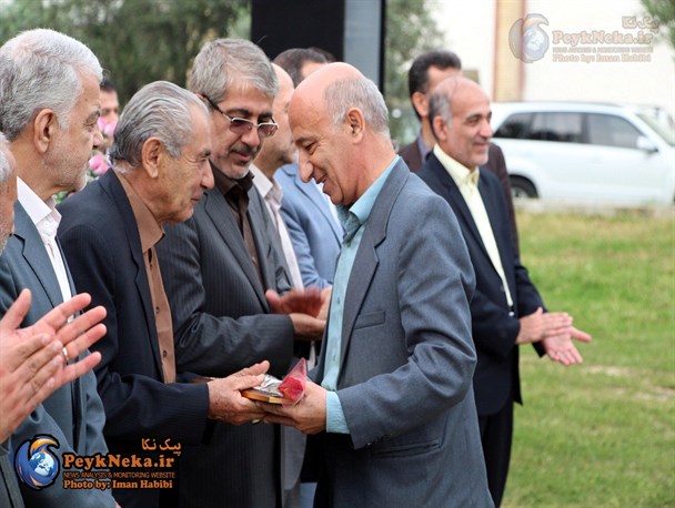 معلمان ناجیان علم و دانش در همه زمان‌ها