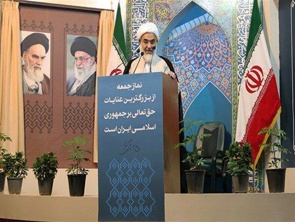 مقابله با حرف رهبری و تبلیغ زبان انگلیسی غلط است/ افسرده دانستن مردم بهانه خوبی برای برگزاری کنسرت ضددینی نیست