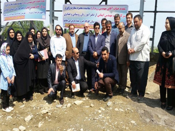 بازدید نماینده سفارت ژاپن از کارگاه عرقیات گیاهی در گلوگاه+تصاویر