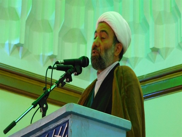 سپاه خودش را در دفاع از کیان انقلاب و ملت قربانی کرده است