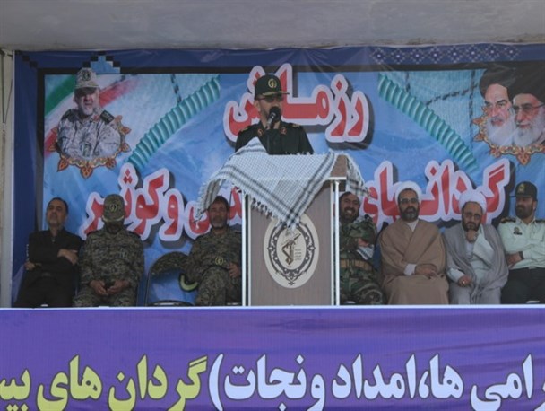 برخی با گفتمان لوکس در پی ترویج نگاه غیرانقلابی هستند
