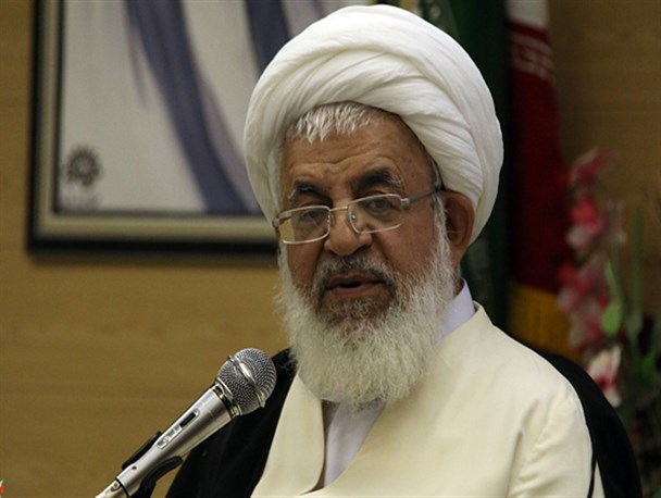 دولت تخصص بسیج را در اقتصاد مقاومتی به کار گیرد / خوداری جدی مسئولان از آلودنِ اقتصاد مقاومتی به سیاست بازی