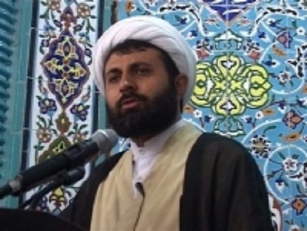مصرف گرایی و مصرف کالاهای خارجی غیر ضرور، اقدامی است علیه امنیت ملی/تقوای اجتماعی از مظاهر دینداری است