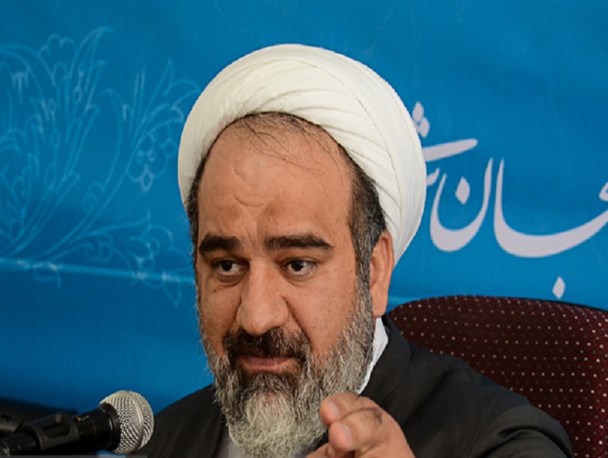 ذخیره‌های دولت میلیاردها پول خوردند، بازیکنان‌شان چه می‌کنند؟/ شب بنر می‌زنیم، صبح می‌بینیم پاره پاره شده است