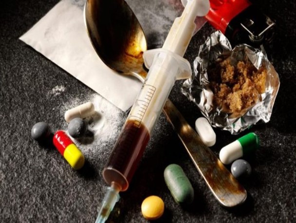 ناباب ترین رفیق برای جوانان فراموش شده/ سن اعتیاد به 10 سال رسیده است