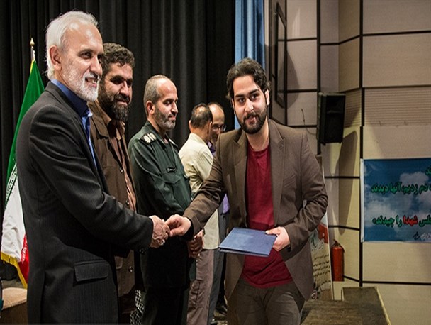 عصر شعر شهدای خان‌طومان در ساری برگزار شد