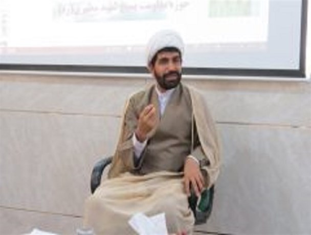 دولت با دو مقوله واردات بی‌رویه و قاچاق کالا مقابله کند