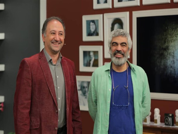 سروش صحت میزبان محمد دلاوری می‌شود