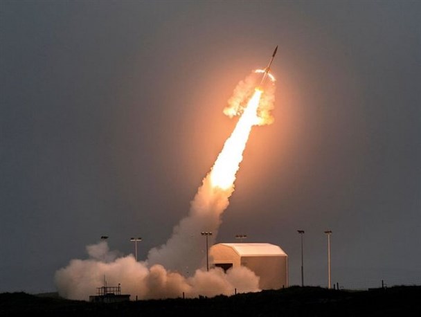 احتمال اصابت بقایای موشک چینی به مناطق مسکونی زمین کم است