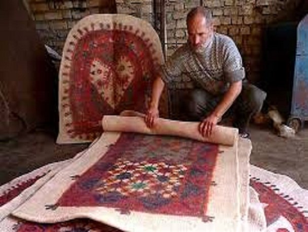 از بش‌زنی و پینه‌دوزی تا شعربافی و نمدمالی مشاغلی که فراموش شده‌اند