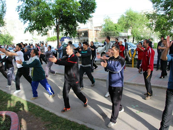 پویش "سه شنبه های بدون خودرو" در اردبیل نهادینه می شود