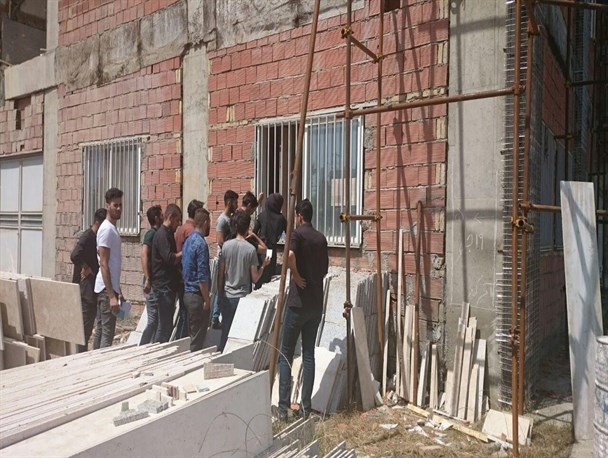 اندر احوالات دانشگاه غیرانتفاعی آریان بابل در اولین روز امتحانات!+تصاویر