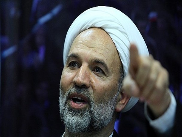 آزادی بوجود آمده از سوی دولت در فضای مجازی، یک آزادی آمیخته با حماقت است/ آیا دولتمردان ما خود را در برابر ایمان در معرض خطر مردم، مسئول نمی دانند؟