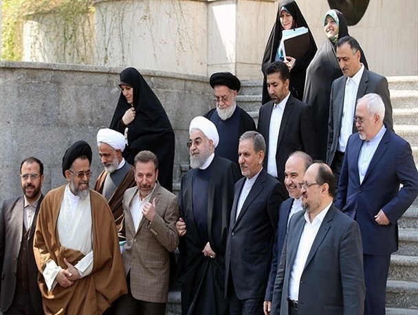 نجفی :۵۰ درصد کابینه دولت تغییر خواهد کرد