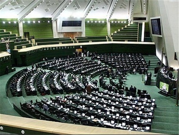 تروریست ها در محاصره نیروهای امنیتی هستند/ نمایندگان مجلس آسیبی ندیده اند