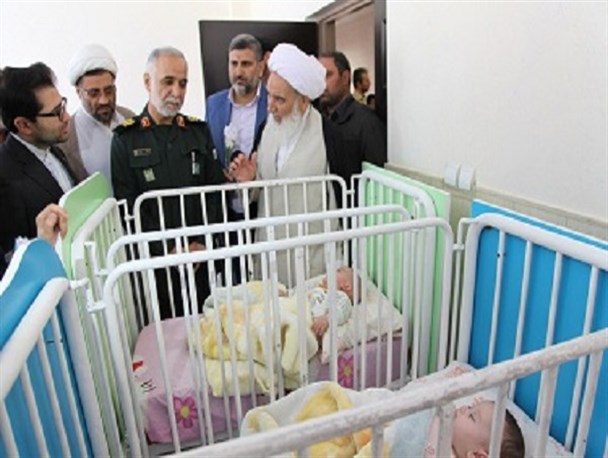 دیدار امام جمعه کرمانشاه و فرمانده سپاه حضرت نبی اکرم (ص) از مراکز خیریه + تصاویر
