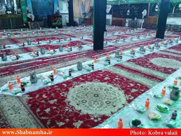 گزارش تصویری / ضیافت افطاری خواهران بسیجی در همدان