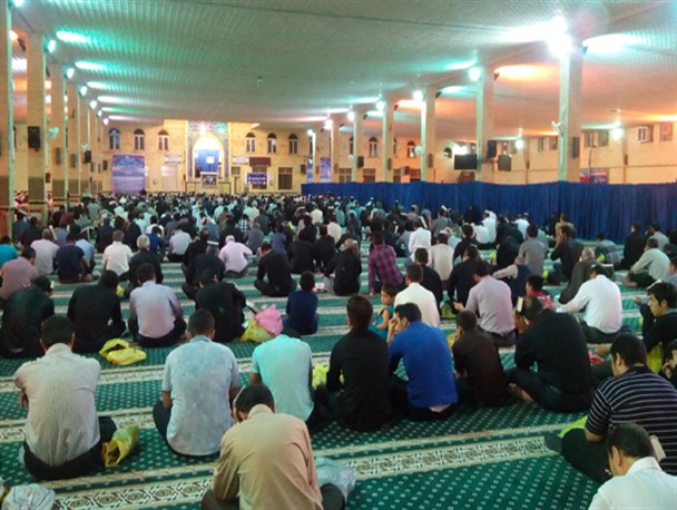 دومین شب قدر در خوی / تصاویر