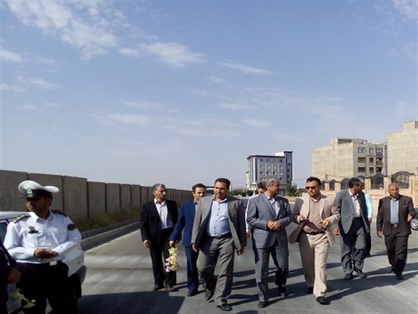 بازدید فرماندار شهرستان فردیس از فرهنگسرای شهرک بعثت مشکین دشت + تصاویر