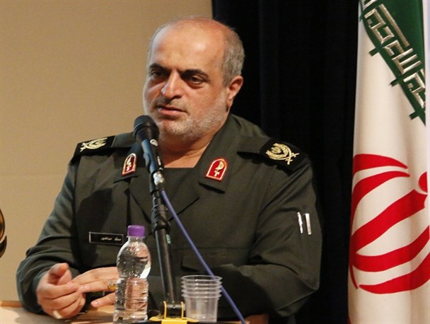 دشمن در مقابل ایمان مردم قدرتی ندارد/ بعضی ها سپاه را دولت تفنگدار می‌نامند