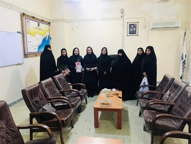 تصاویر/از بانوان معجبه اداره امور مالیاتی شهرستان کنگان تقدیر شد