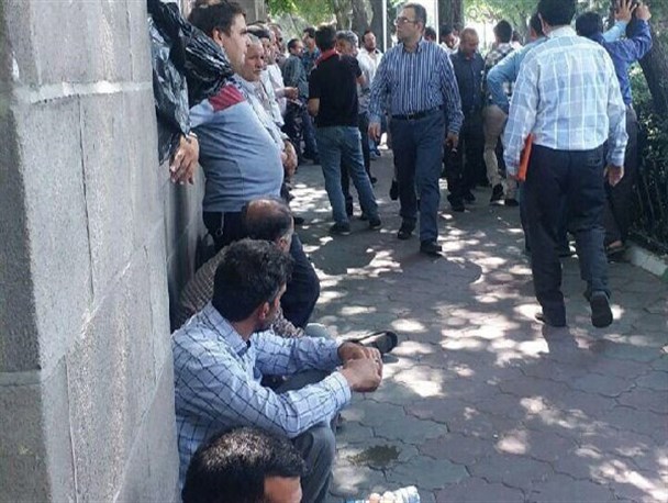 «بازار شب» و شل کن سفت کن در آوردن شهرداری
