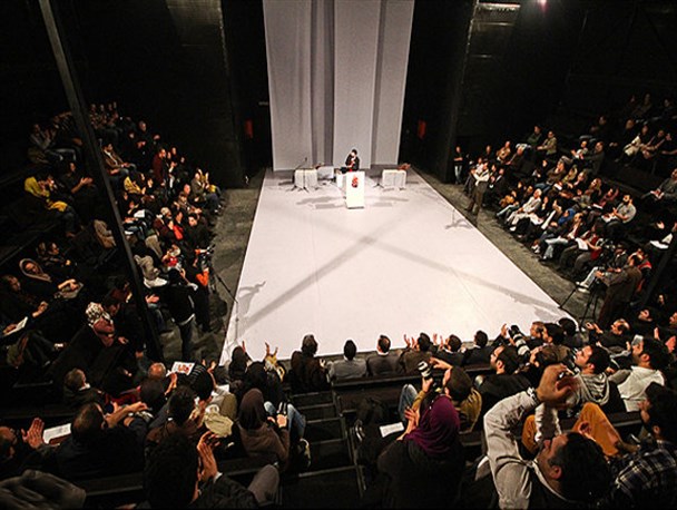 «تماشاخانه‌های خصوصی» در معرض تعطیلی/ دولت فقط وعده می‌دهد!