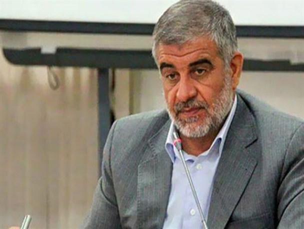 مسئولان مصالح ملی را بر منافع حزبی مقدم بدارند