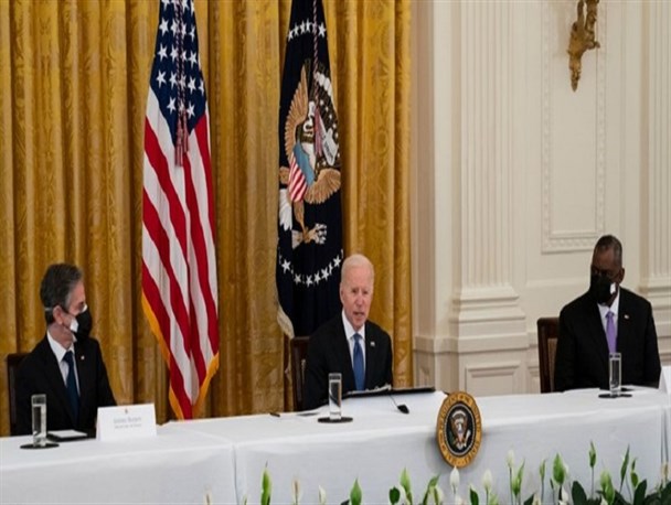 جلسه بایدن با تیم امنیتی کاخ سفید درباره خروج از افغانستان