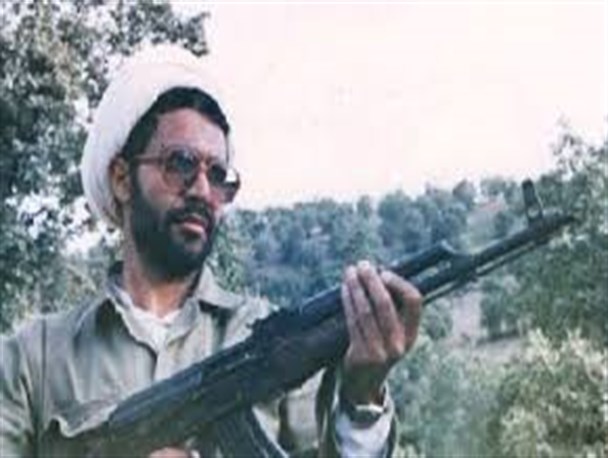 چاشنی خمپاره ای که در نماز عاشورایی شهید در عملیات خیبر عمل نکرد
