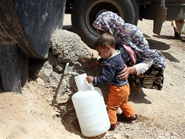 بحران آب شرب در روستای کانی شاقلی دهگلان/ لزوم تامین آب برای روستاییان از الزامات عملکرد دولت است