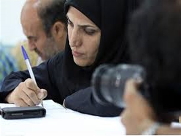مشکلات بانوان خبرنگار مضاعف است/ خبرنگاران نتوانسته اند از حقوق خود دفاع کنند