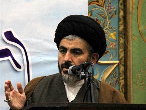 خبرنگاری کار بسیار عظیم و ارزشمندی است/ رسانه ها می توانند جلوی فساد را بگیرند
