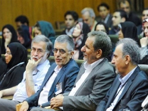 کارنامه پرحاشیه حزب معاون اول روحانی/ از سوابق محکومیت های مالی دبیرکل تا بی توجهی به کارمند فقیر