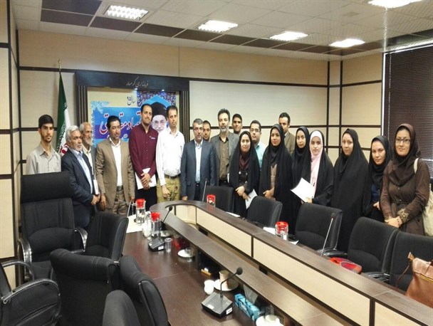 خبرنگاران چشم بیدار و وجدان آگاه جامعه هستند
