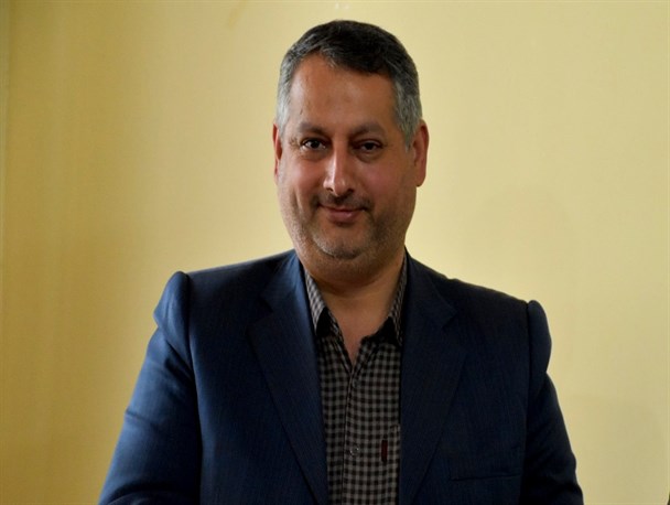 روزی «سیمینف» در دستم بود و امروز قلم/ 13 آیه منشور خبرنگاری من است