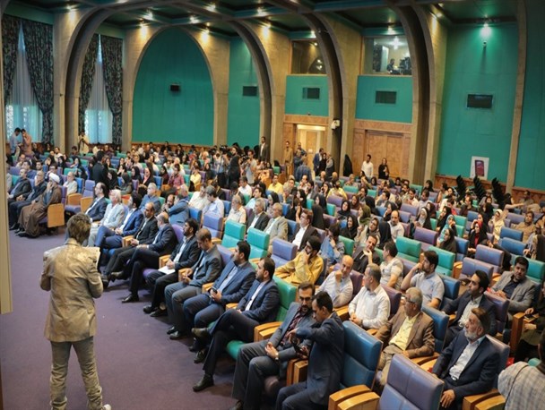 اختتامیه دهمین جشنواره مطبوعات و خبرگزاری های استان اصفهان + تصاویر