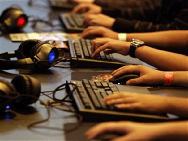 تعریف خبرنگار از قلم خبرنگاران هرمزگان