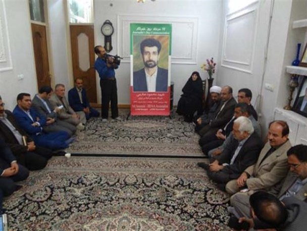 برگزاری مراسم روز خبرنگار در زادگاه شهید صارمی به روایت تصویر