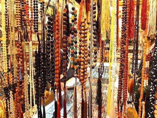 بازار مشهد در تسخیر چشم بادامی‌ها