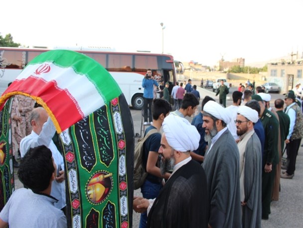 دومین کاروان راهیان نور شاهین دژ عازم مناطق عملیاتی شمالغرب کشور شد